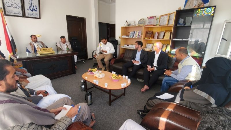اجتماع يناقش احتياجات محافظة صعدة من مشاريع المياه والتعليم
